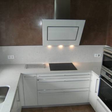 cocina-practica-y-funcional-cocinova-cocinas