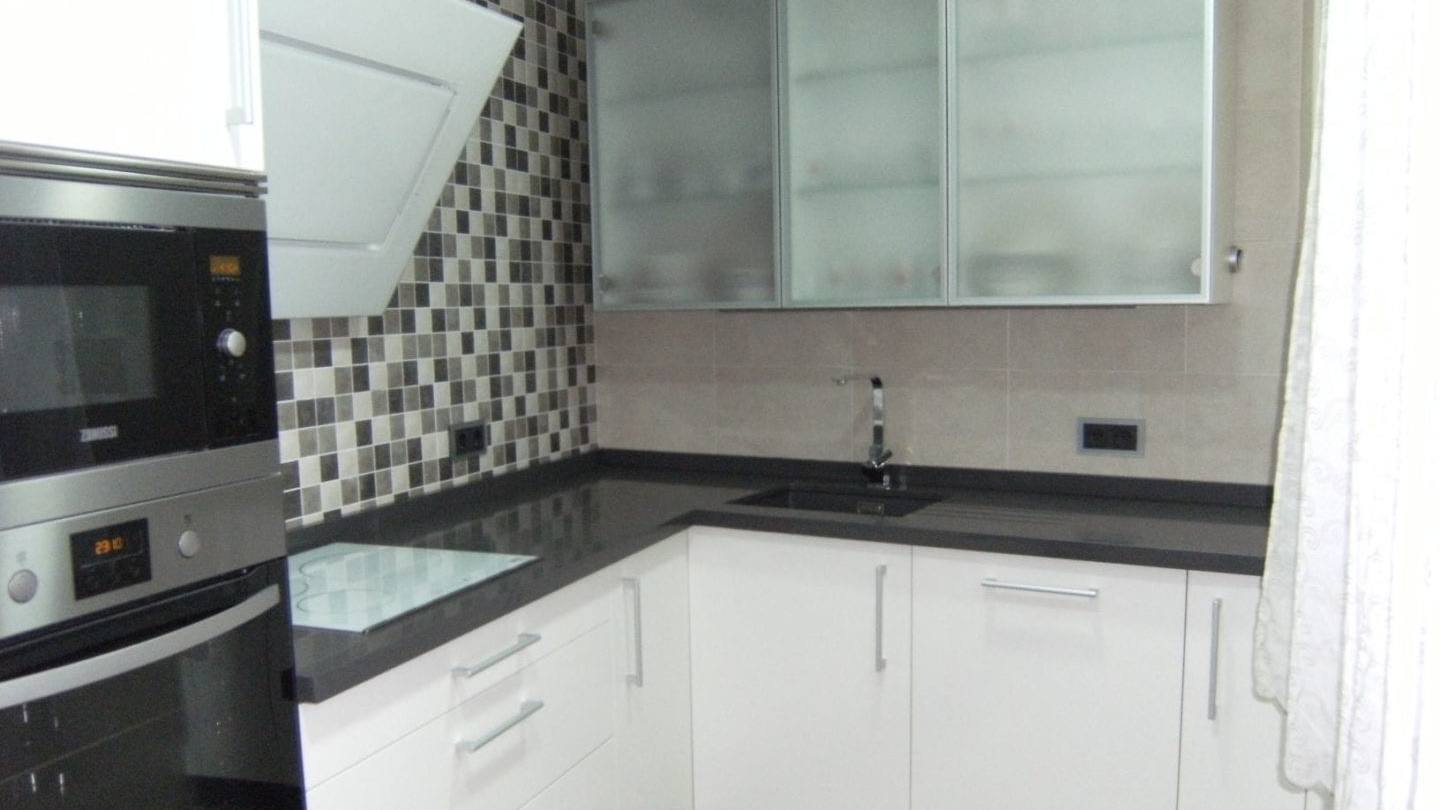 cocina-compacta-cocinova-cocinas