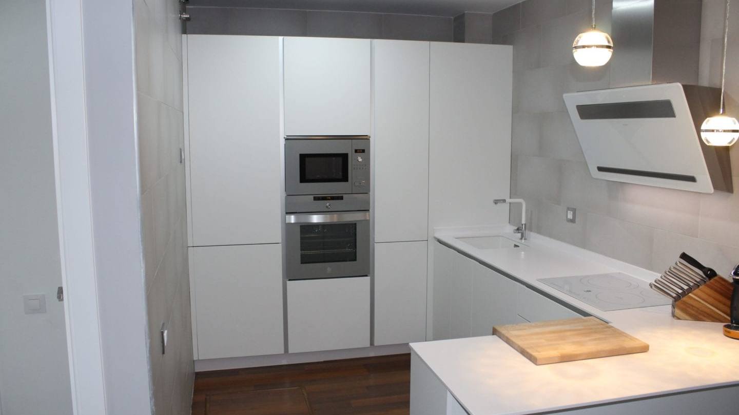 cocina-en-blanco-seda