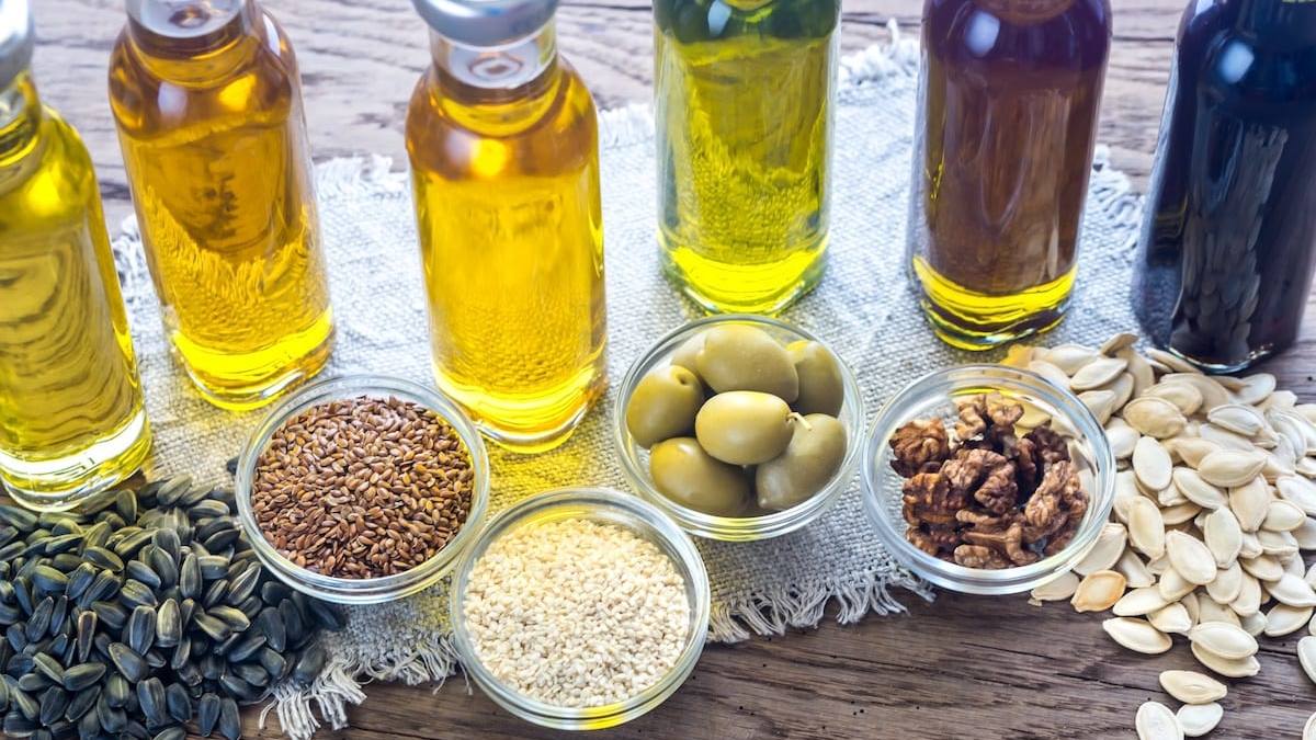 Diez aceites vegetales útiles en la cocina y que no son de oliva