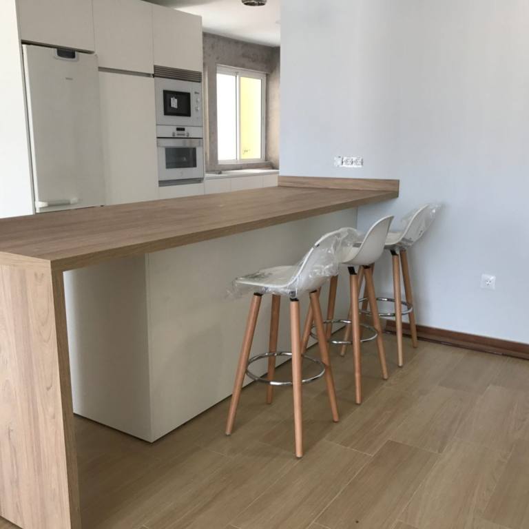 la-madera-el-referente-de-una-cocina-con-estilo