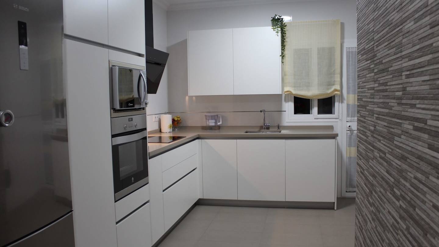 cocina-laminada-blanca