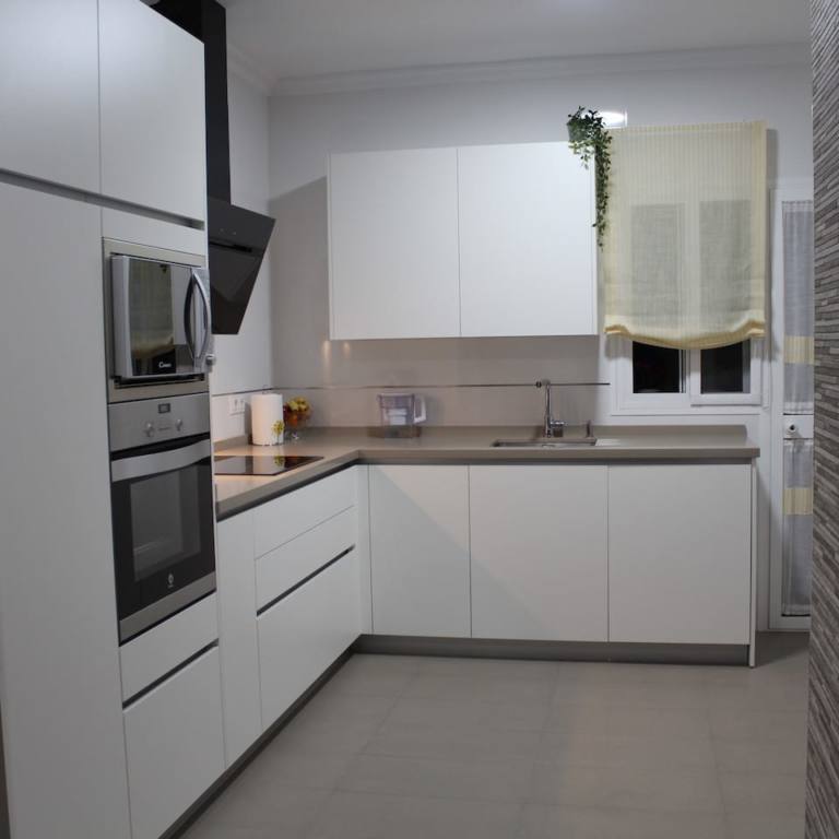 cocina-laminada-blanca