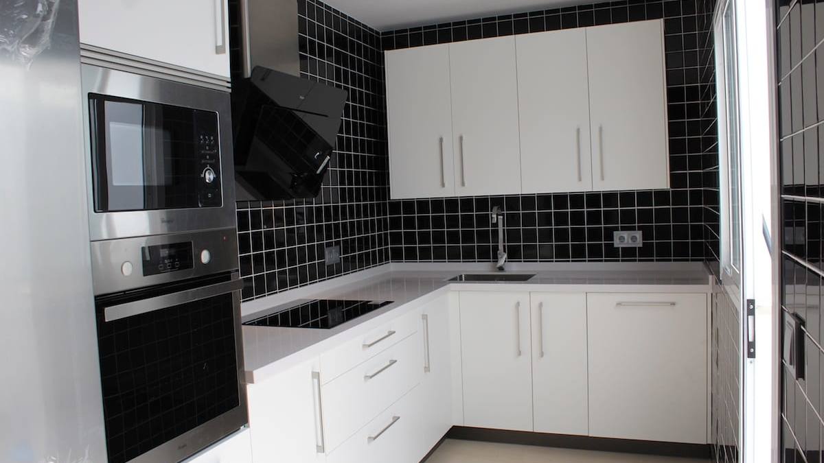 cocina-dica-en-blanco-polar