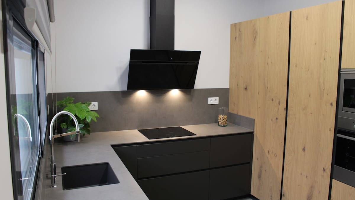 cocina-equipada-completamente